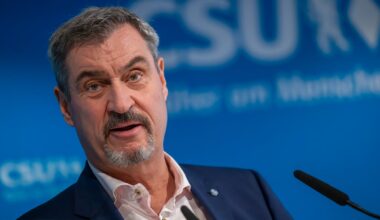 Ukraine-Krieg: „Sollen ihre Wehrpflicht erfüllen“ – Söder will Einreise junger Männer aus Ukraine begrenzen+++ Liveticker