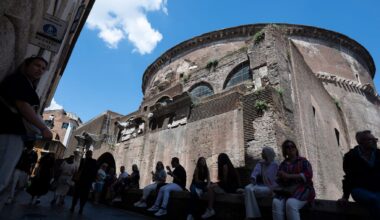 Rom: Tourist stürzt von Mauer des Pantheons und stirbt