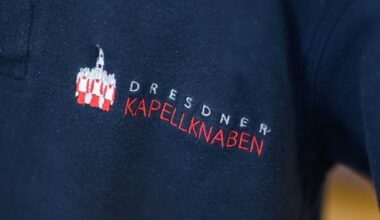 Dresdner Kapellknaben singen spontan für Papst Leo XIV.