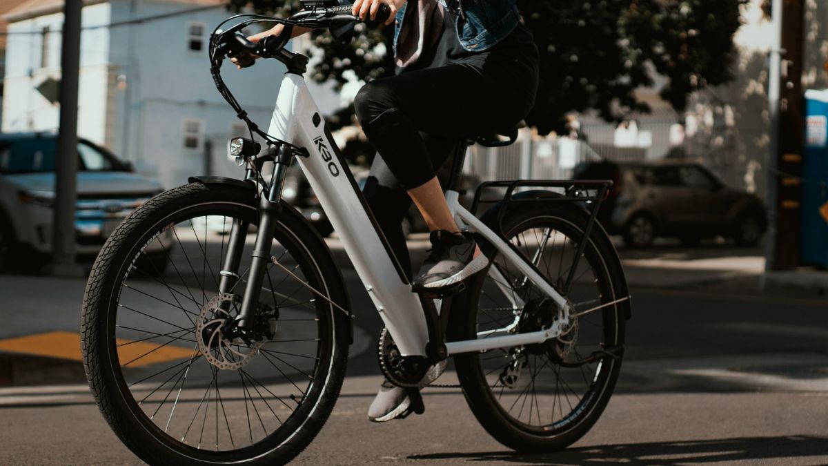 E-Bike E-Bikes Straße Fahrrad Stadt