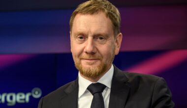 Kretschmer bei Maischberger: Wie Wehrdienst am besten klappt | Politik