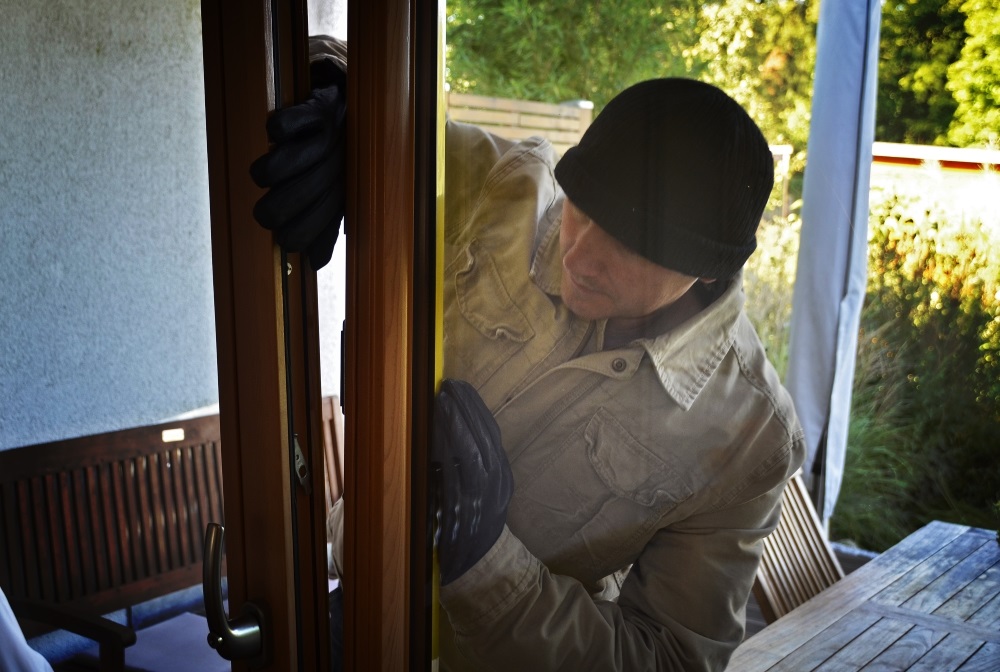 Sandhausen – Diebe entwendeten Schmuck aus Wohnhaus während Bewohner anwesend waren – Zeugenaufruf – /// MRN-News.de