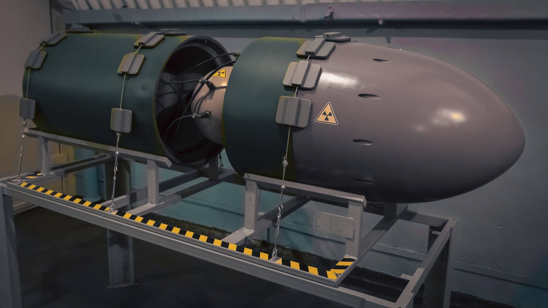 Eine russische Atombombe (Symbolbild): Russland wirft den USA vor, sich nicht an das Atomwaffenabkommen zu halten.