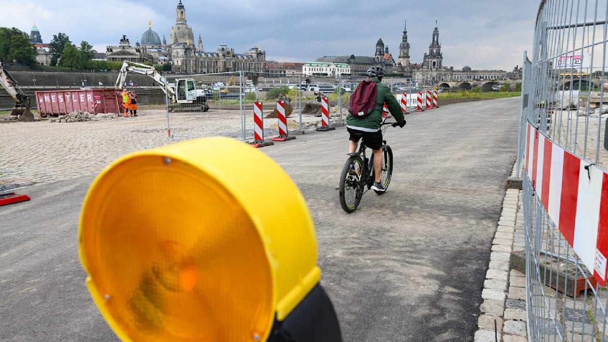 Carolabrücke: Elberadweg in Dresdner Neustadt wieder frei