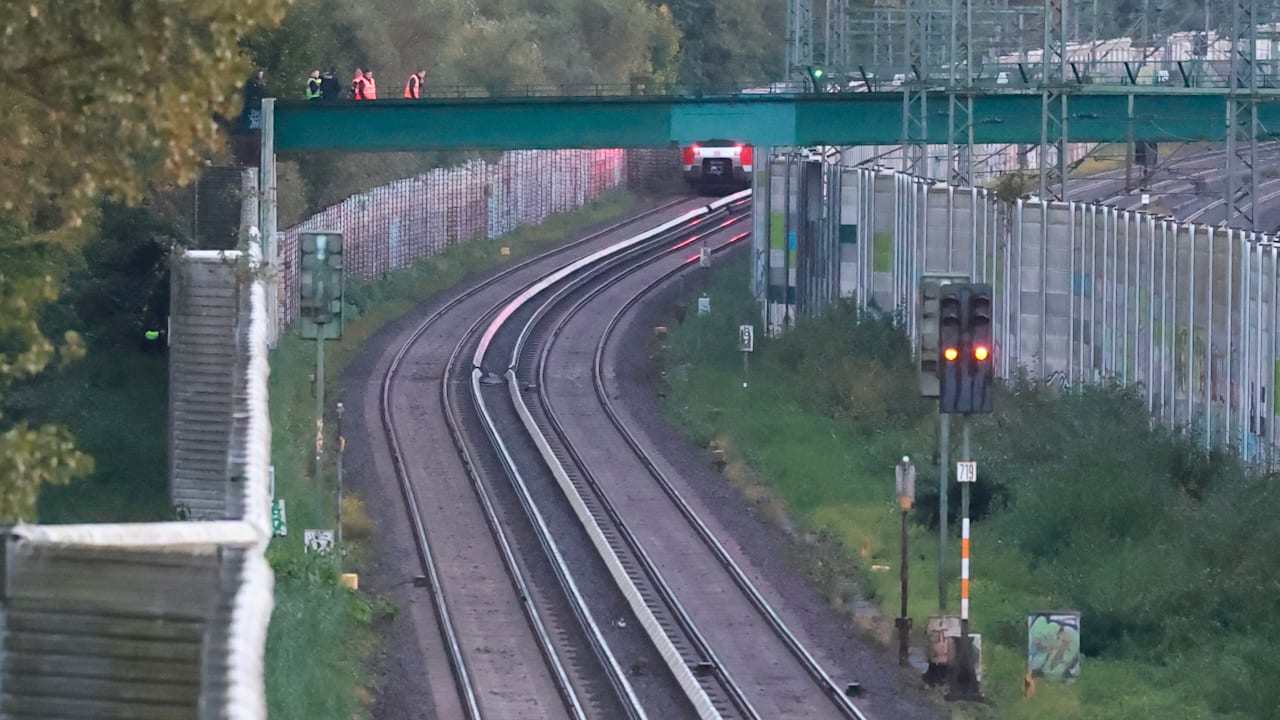 Tragödie in Hamburg: Junge (6) tot auf Bahngleisen entdeckt | Regional