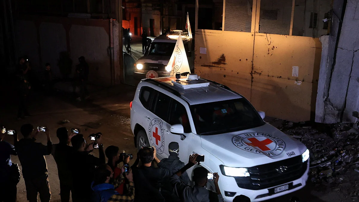 Nahost: Hamas übergibt vier weitere Leichen von Geiseln - Politik