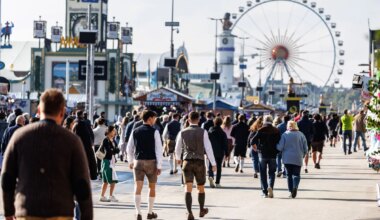 Oktoberfest - Wiesn-Besuch am langen Wochenende gut planen - Bayern