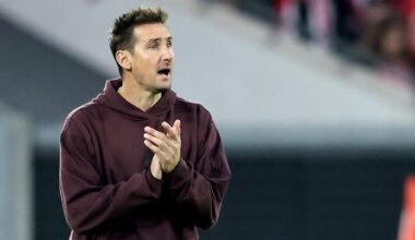 Zweite Liga: Miroslav Kloses 1. FC Nürnberg sendet Lebenszeichen, Paderborn bleibt oben