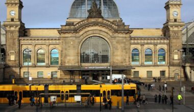 Verdacht auf Raub und Vergewaltigung: Polizei nimmt Jugendliche in Dresden fest
