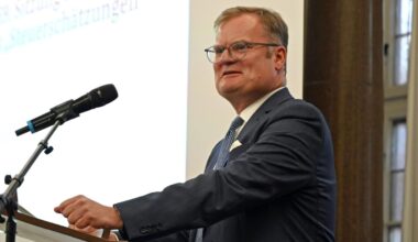 Berliner Senat gegen Gehaltsdeckel für Manager von Landesbetrieben
