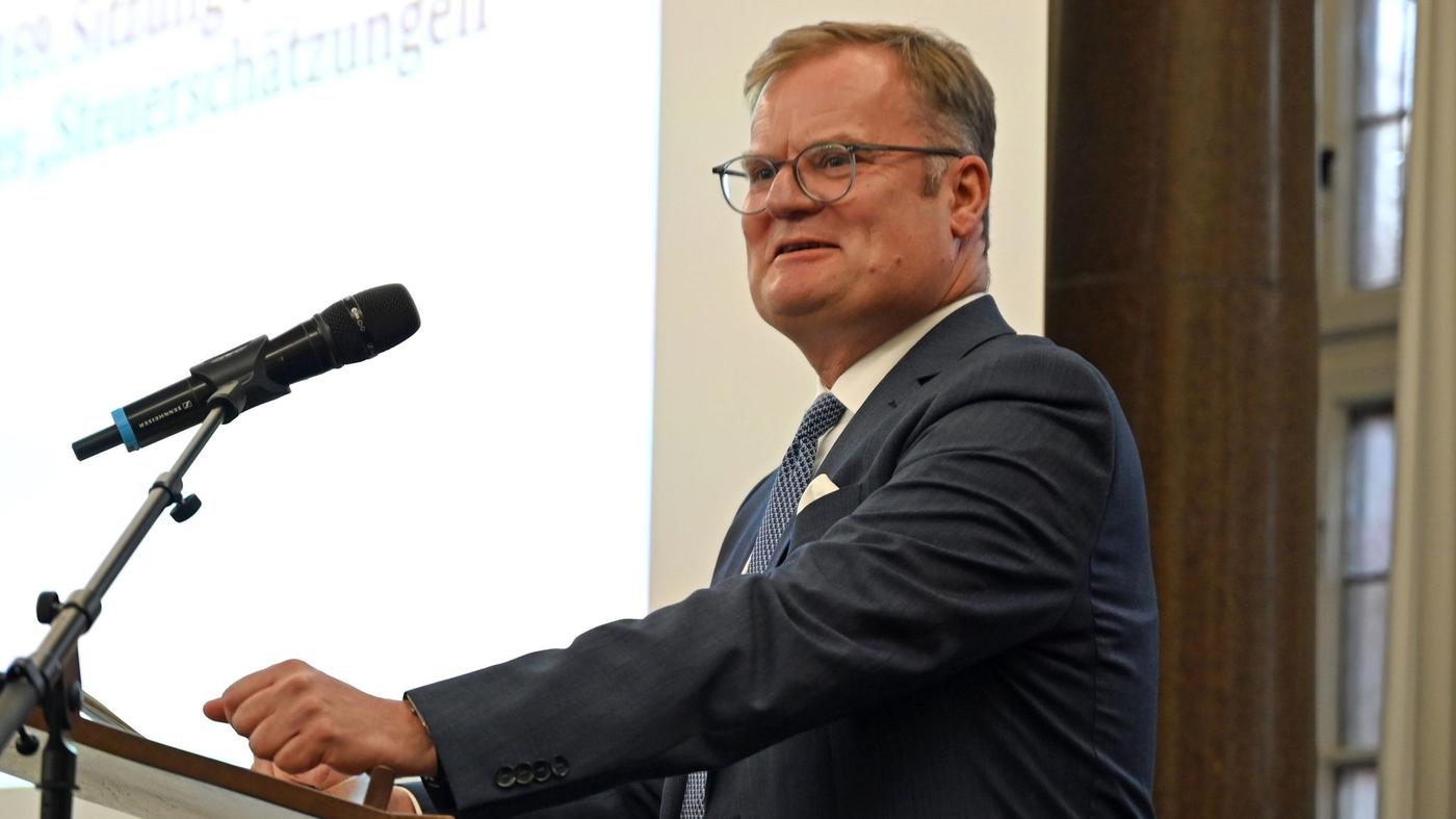 Berliner Senat gegen Gehaltsdeckel für Manager von Landesbetrieben