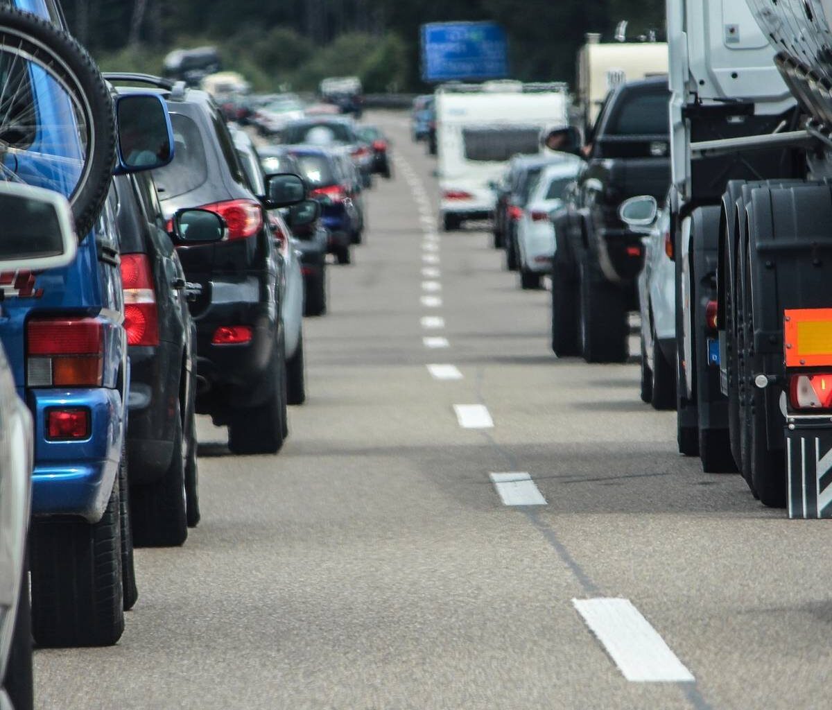 Immer mehr Pendler auf deutschen Straßen unterwegs