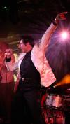 Entertainer Alessandro Ristori bietet mit seinen Auftritten eine Hommage an die Musik der 1950er und 1960er. Er steht dieses Jahr beim Presseball auf der Bühne.