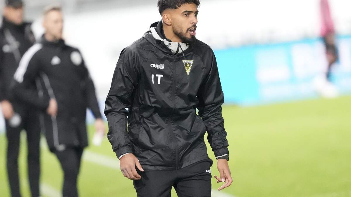Alemannias Interimstrainer Ilyas Trenz feierte mit seiner Mannschaft am Freitagabend einen 2:1-Sieg in Wiesbaden.