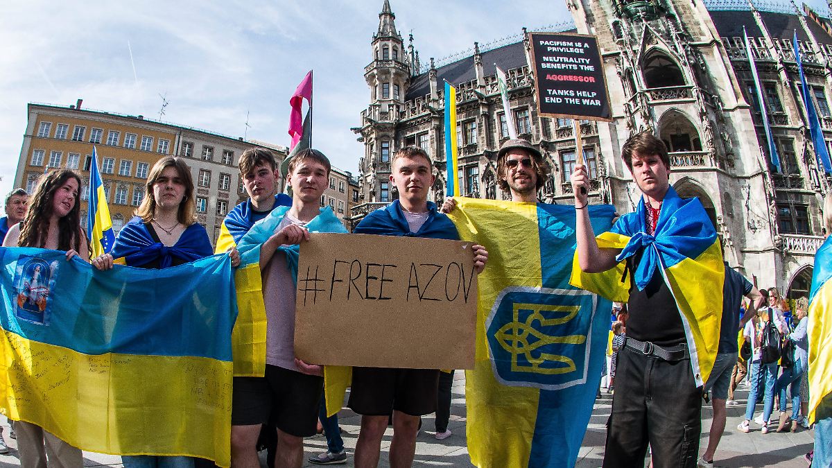 Kiew lockerte Ausreiseregeln: Über 1000 junge Ukrainer fliehen jede Woche nach Deutschland