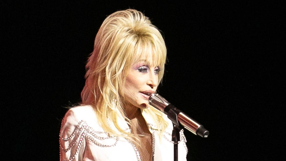 Der Tag: Dolly Parton dementiert Gerüchte: "Ich bin noch nicht tot"