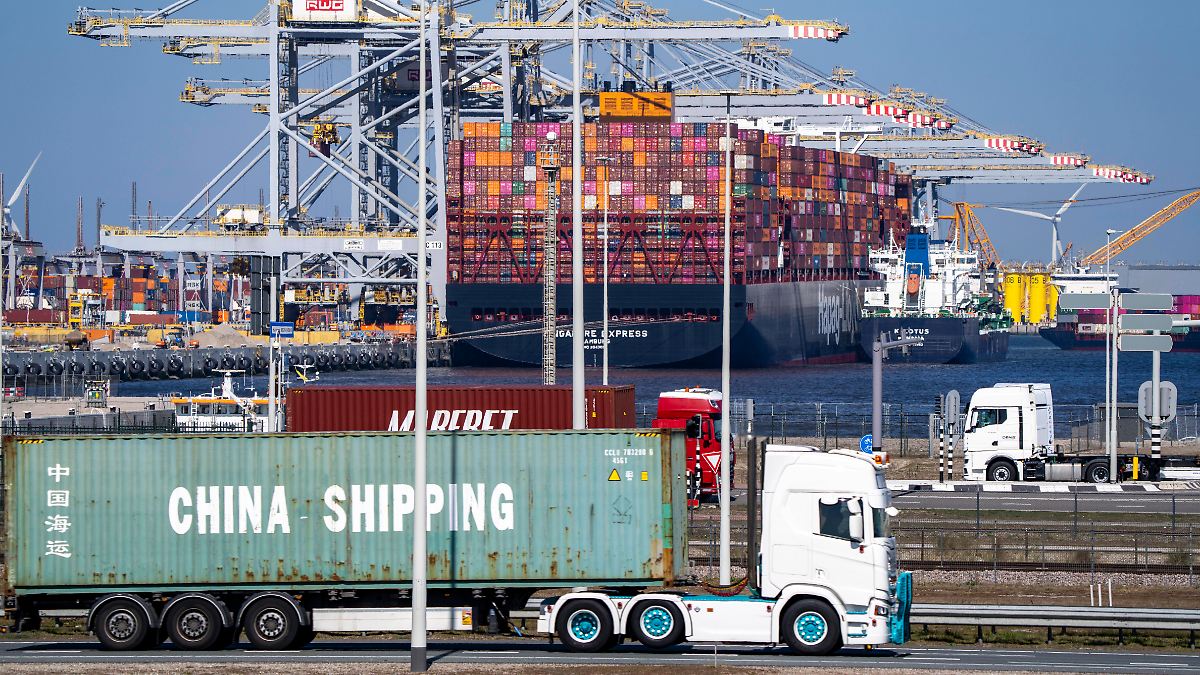 Schiffsfrachtraten steigen stark: Trump will im Handelsstreit mit China Wogen glätten