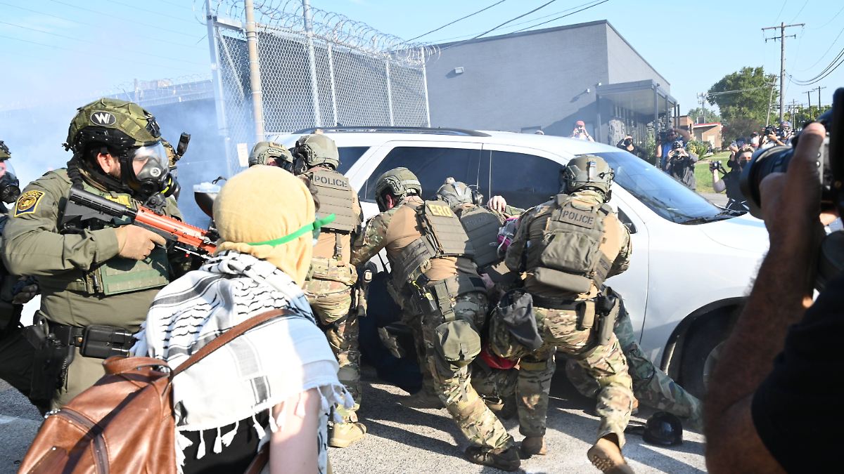 Jäger zu Einsatz der Nationalgarde: "Die Gewaltenteilung in den USA funktioniert nicht mehr"