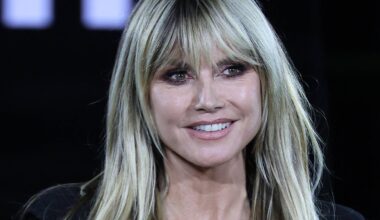 Sieht aus wie ... Heidi: Heidi Klum deutet ihr Halloween-Kostüm an