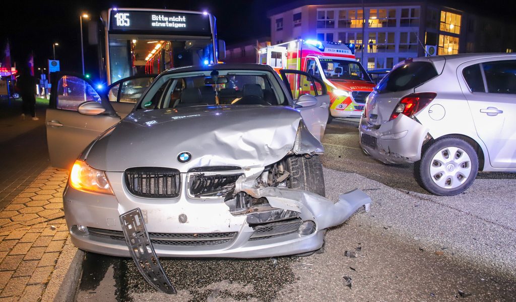 Fünf Verletzte bei Unfall nahe Hamburg