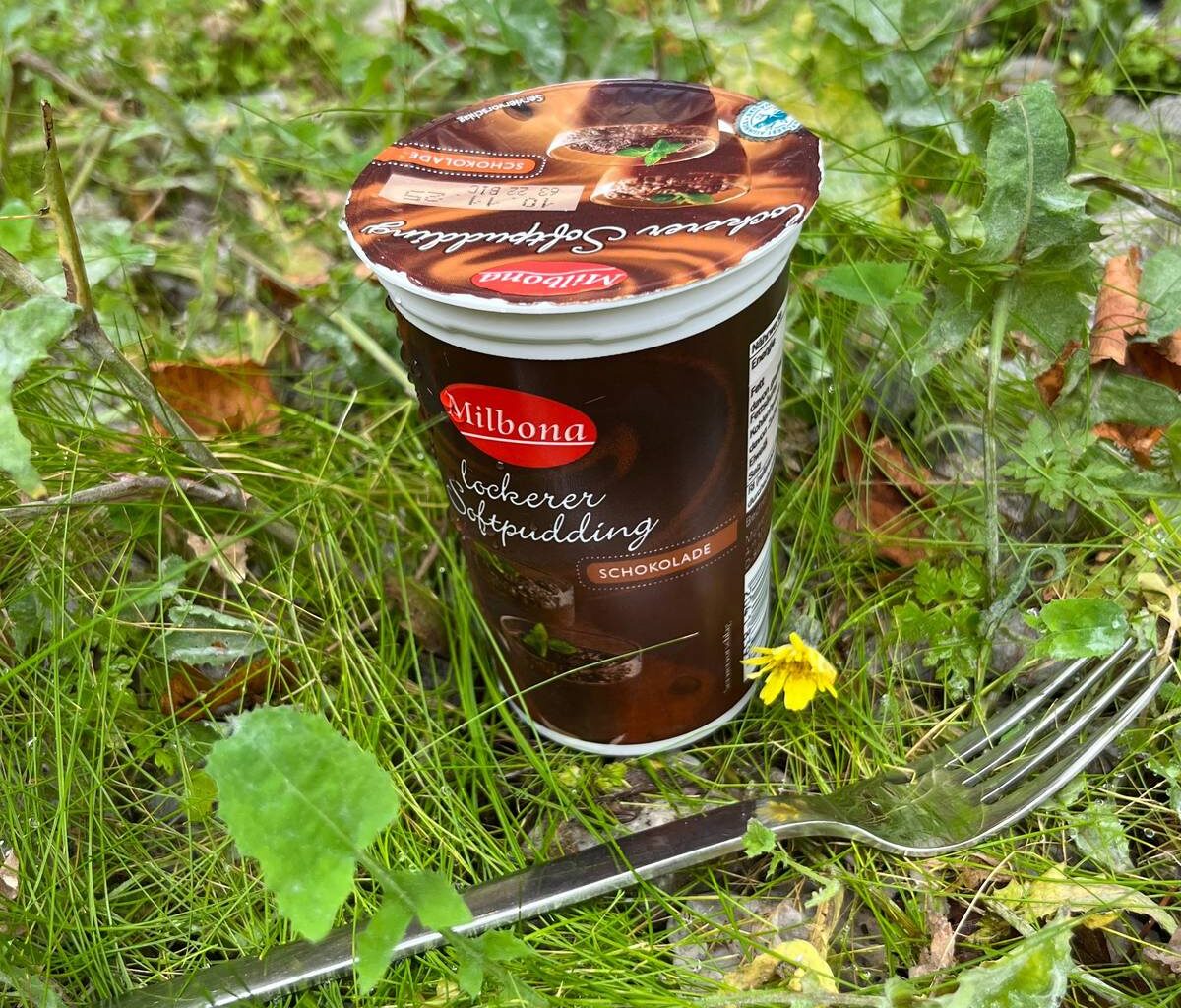 Trend auch in Essen: "Pudding-mit-Gabel-essen"-Treffen