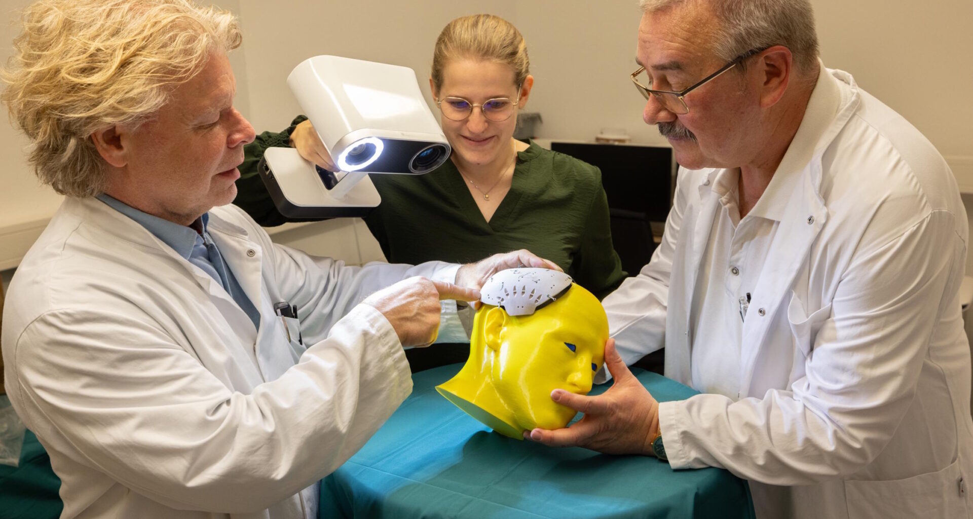 Gescanntes Schädelimplantat führte auf die richtige Spur · Leipziger Zeitung