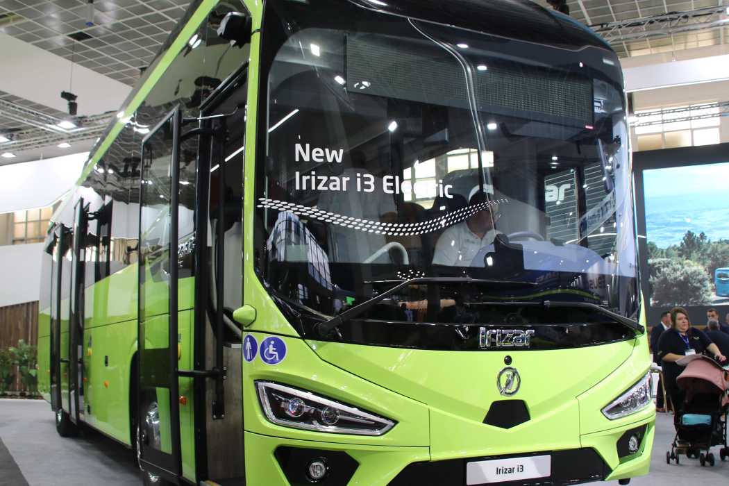 Busworld Europe 2025: Neuer ie bus und i3 als Hochbodenversion im Fokus bei Irizar - Busworld Europe, Reisebusse (wie Doppeldecker- und Luxusbusse), Überlandbusse, Stadtbusse (wie Gelenk-, Niederflur- und Solobusse), Elektromobilität (E-Mobilität) | News | busplaner - Technik - ÖPNV