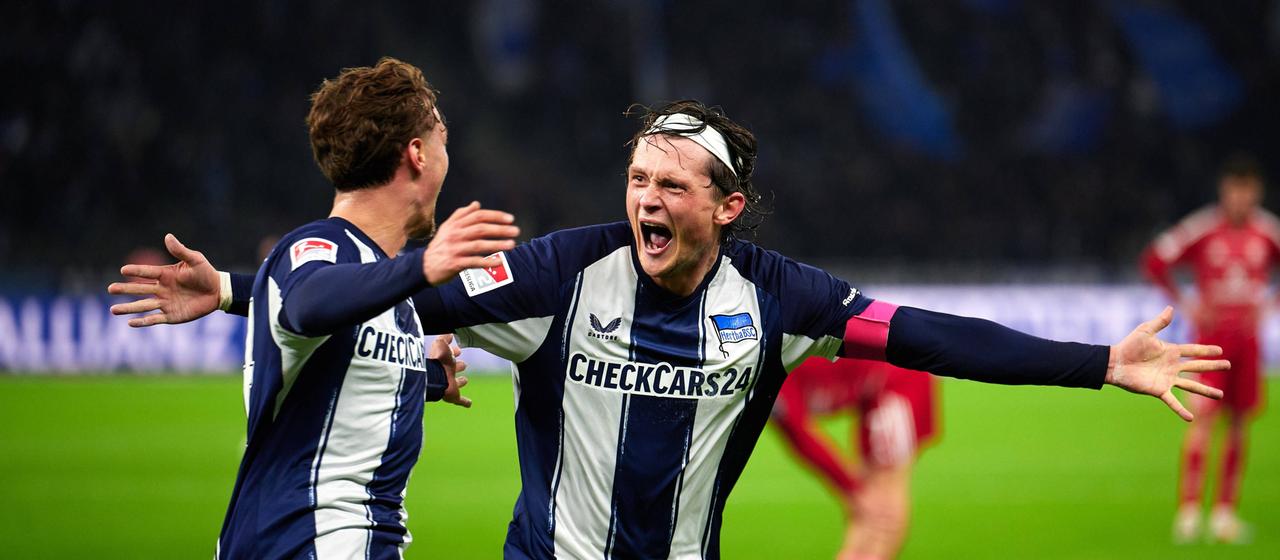 Herthas Maurice Krattenmacher bejubelt seinen Treffer mit Teamkollege Fabian Reese | IMAGO / Eibner Herthas Maurice Krattenmacher bejubelt seinen Treffer mit Teamkollege Fabian Reese