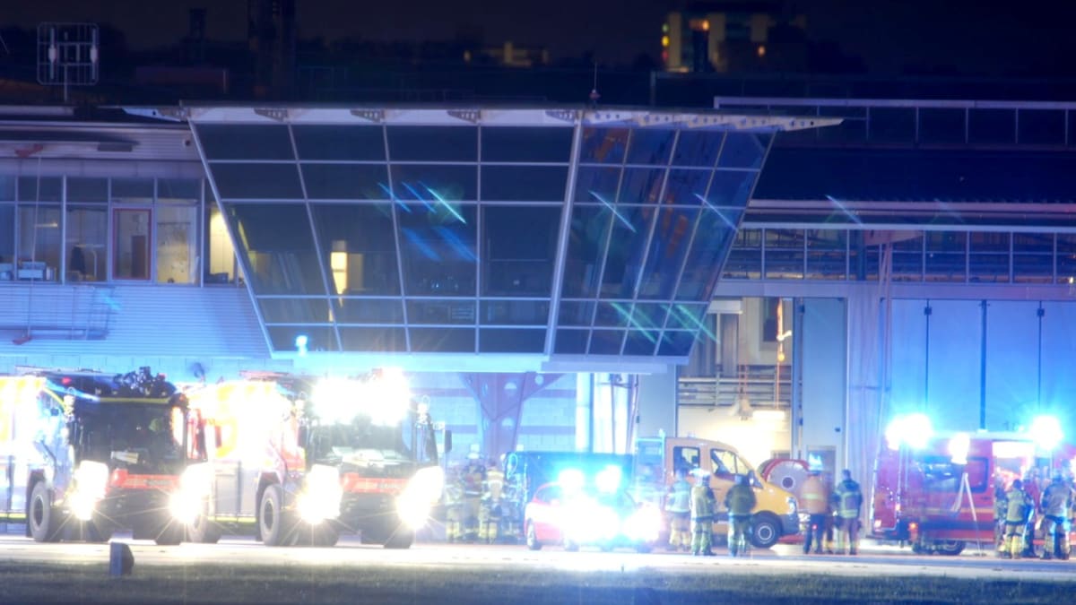 Flughafen Stuttgart: Kein Licht an der Landebahn – Kabelbrand legt Flughafen lahm
