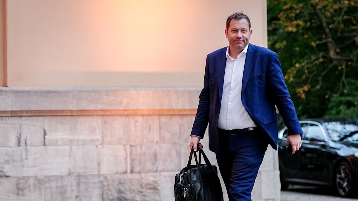 Lars Klingbeils Finanzministerium sucht Fotografen für rund 600.000 Euro