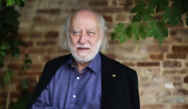 Literaturnobelpreis überrascht Preisträger Laszlo Krasznahorkai in Frankfurt | hessenschau.de