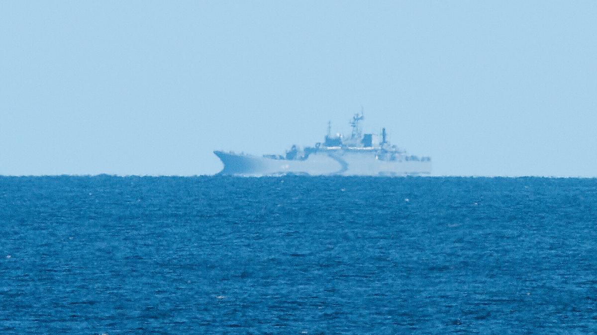 Russische Schiffe in dänischen Gewässer: Dürfen die das?