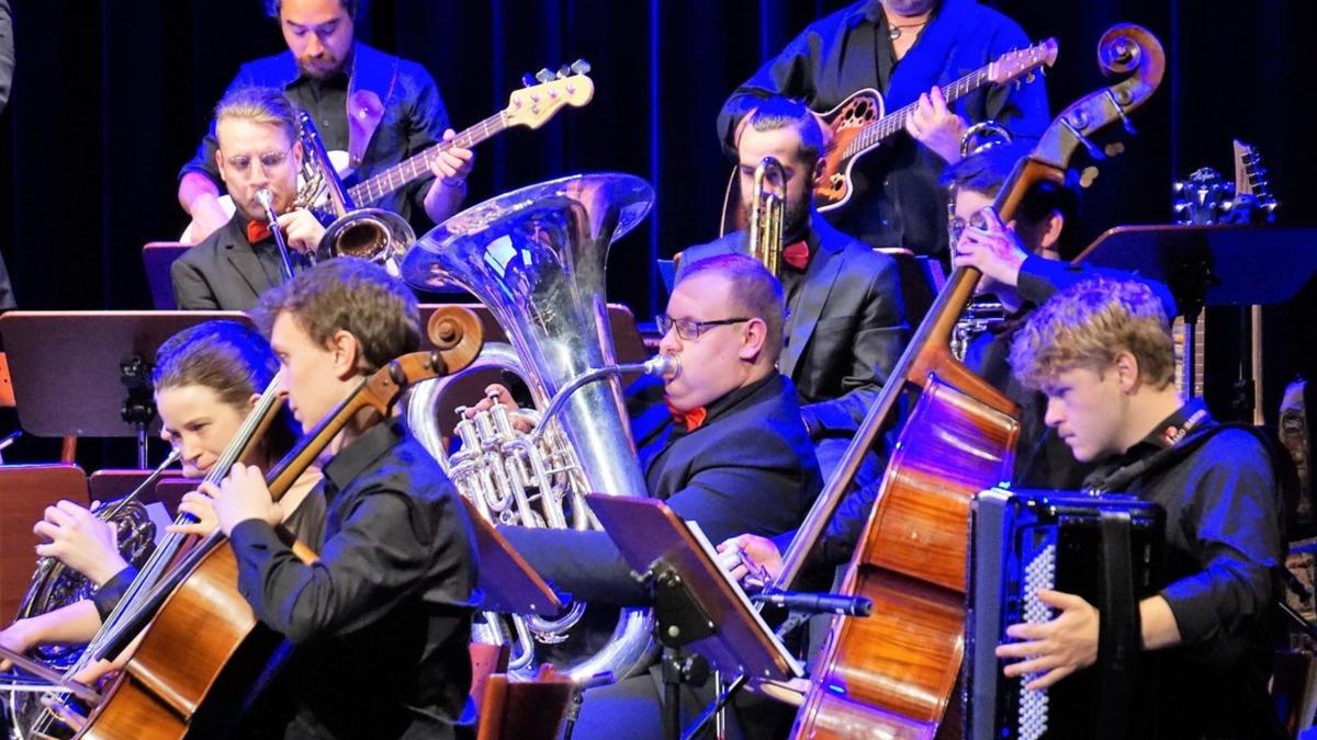 Lechwertach-Orchester tritt am 30. November im Parktheater in Augsburg auf