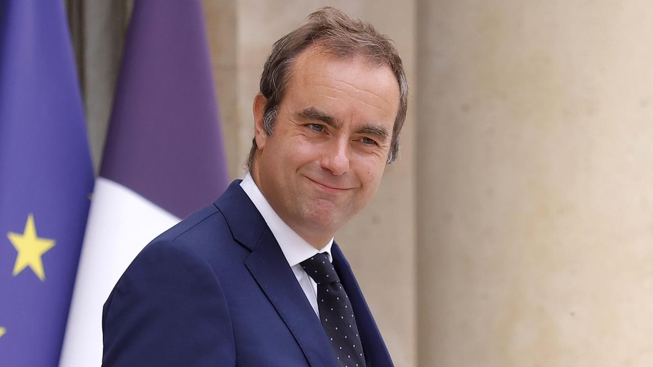 Frankreichs Premier präsentiert Regierung: Kabinett der bekannten Gesichter