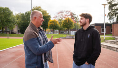 Thorben Dödung und Prof. Dr. Nils Neuber – Uni Baskets