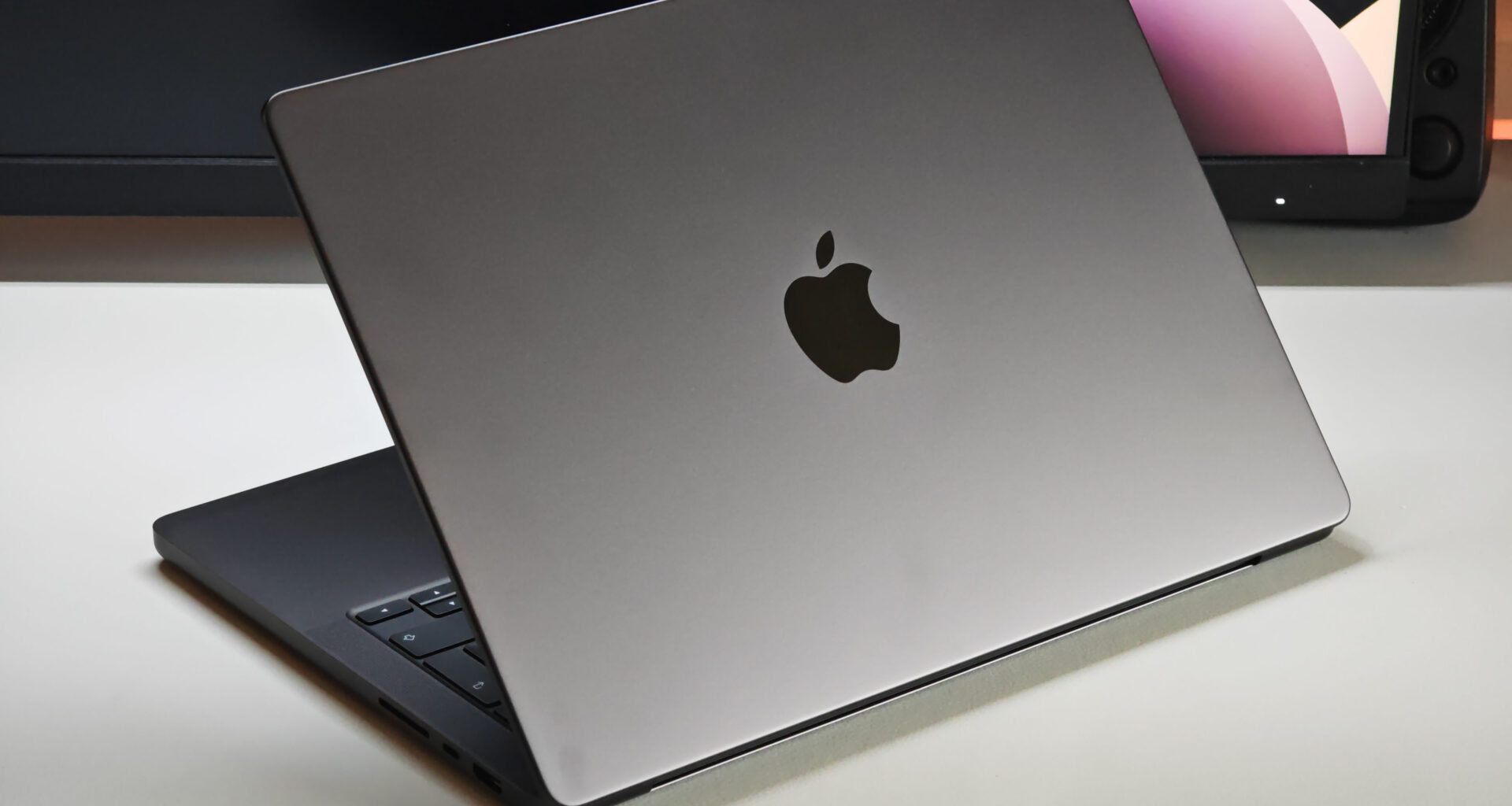 Apples neues MacBook Pro 14 M5 macht nur in der Basisversion wirklich Sinn