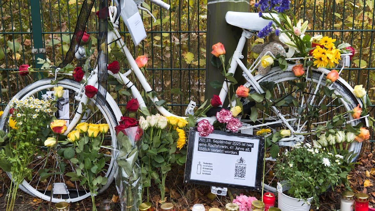 Hunderte Teilnehmer bei Mahnwache nach tödlichem Radunfall