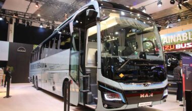 Busworld Europe: Weltpremiere des ersten vollelektrischen Reisebusses von MAN - Busworld Europe, Elektromobilität (E-Mobilität), Reisebusse (wie Doppeldecker- und Luxusbusse), Überlandbusse, Stadtbusse (wie Gelenk-, Niederflur- und Solobusse), Kleinbusse (wie Mini- und Midibusse) | News | busplaner - Technik - ÖPNV