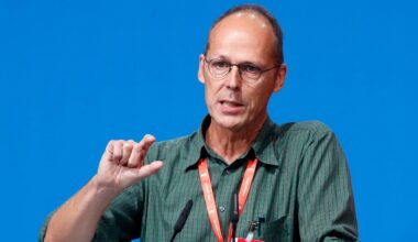 Vom Sabbatical ins Bremer Bildungsressort: 5 Fakten über Mark Rackles