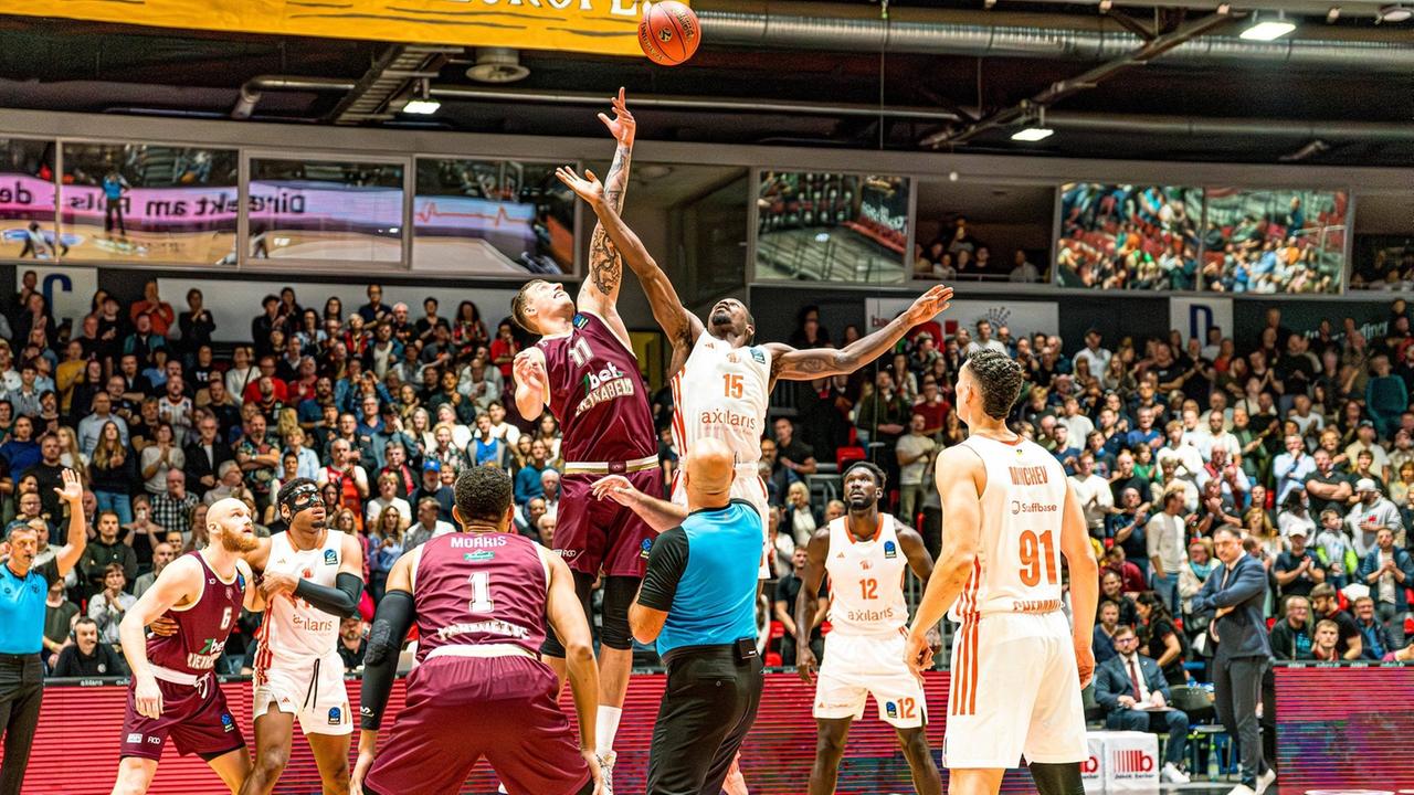 Basketball: EuroCup-Premiere - Niners Chemnitz dominieren Lietkabelis