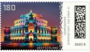 Sachsen: KI gestaltet Sonderbriefmarke von Semperoper in Dresden