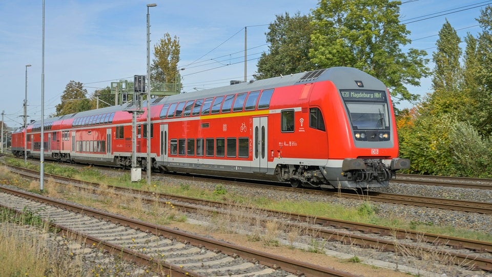 Generalsanierung der Strecke Hamburg-Berlin: Ab August neun Monate nur Schienenersatzverkehr in Salzwedel – oder der ICE