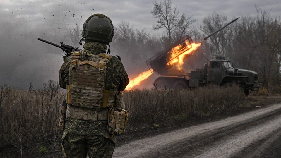 Ukraine-News: Russische Armee meldet Einkesselung von 10.000 Ukrainern bei Pokrowsk und Kupjansk