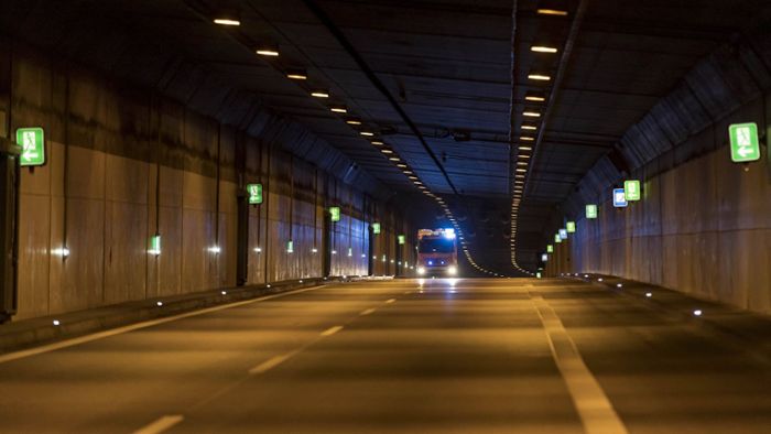 Kappelbergtunnel in Fellbach: Auto abgedrängt und geflüchtet – Polizei sucht Zeugen