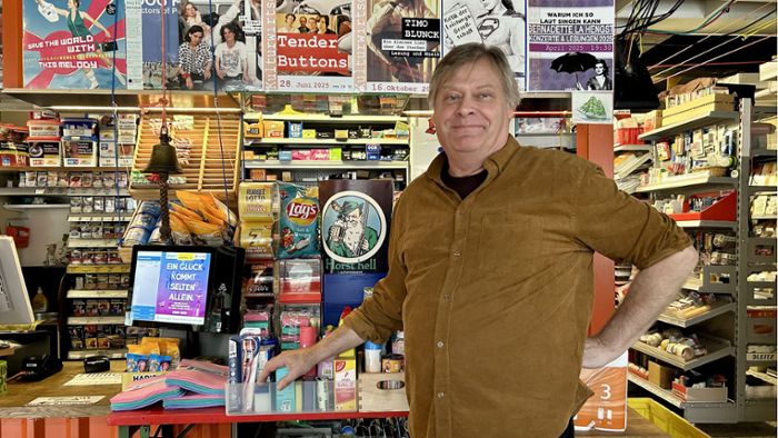 Kioskkultur Ostfildern: „Hamburg Süd“ in Kemnat:  Ein Ex-Seemann mit Faible für Nostalgie Kioskkultur Ostfildern: „Hamburg Süd“ in Kemnat:  Ein Ex-Seemann mit Faible für Nostalgie
