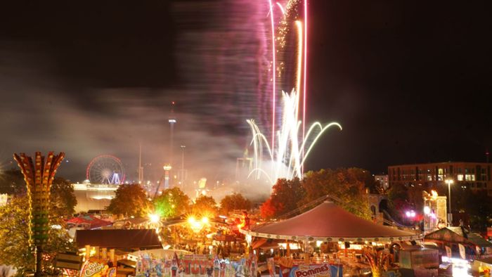 Wasen in Stuttgart: Im Video: Das Cannstatter Volksfest geht mit großem Feuerwerk zu Ende