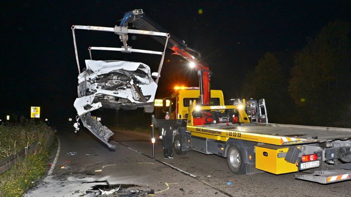 Schwerer Unfall in Stuttgart: Falschfahrer verursacht Frontalcrash – mehrere Verletzte
