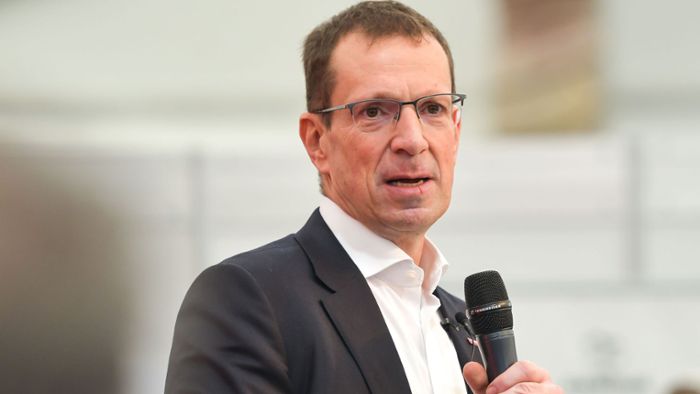 CDU zum Haushalt in Stuttgart: Wie zu Rommels Zeiten – kehrt im Rathaus  die  halbe Brezel ohne Butter zurück?