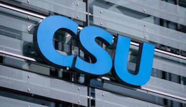 Münchner Umland: CSU hält nach Drogen-Vorwürfen an Bürgermeister fest - Bayern