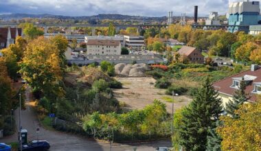 Lost Place in Stuttgart: Triste Brache statt Wohnungen am Fuße der Weinberge in Bad Cannstatt - Stuttgart